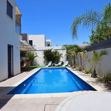 אמה וילה ריזורט Vila Hadera Exterior foto